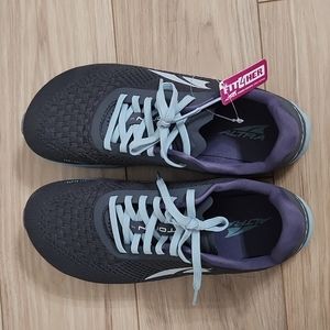 Altra Torin 4.5 / Size 10 W / Tag on / Worn 2x / Gray Grey Blue